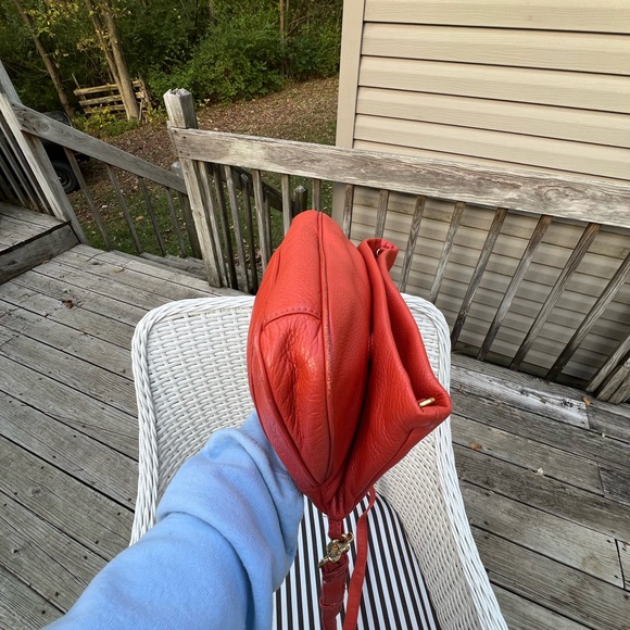 Tory Burch Amanda Foldover Crossbody in Orange - Picture 7 of 15